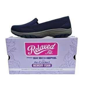 Skechers Relaxed Fit Reggae Fest - Willows Vibe Slip-on Shoes Women's Size 9.5M